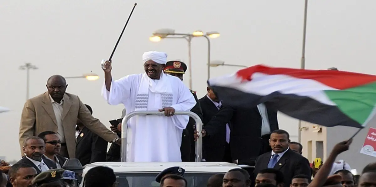 صحيفة سعودية تعلن وفاة عمر البشير.. والرئاسة السودانية تنفي الشائعة (صورة)