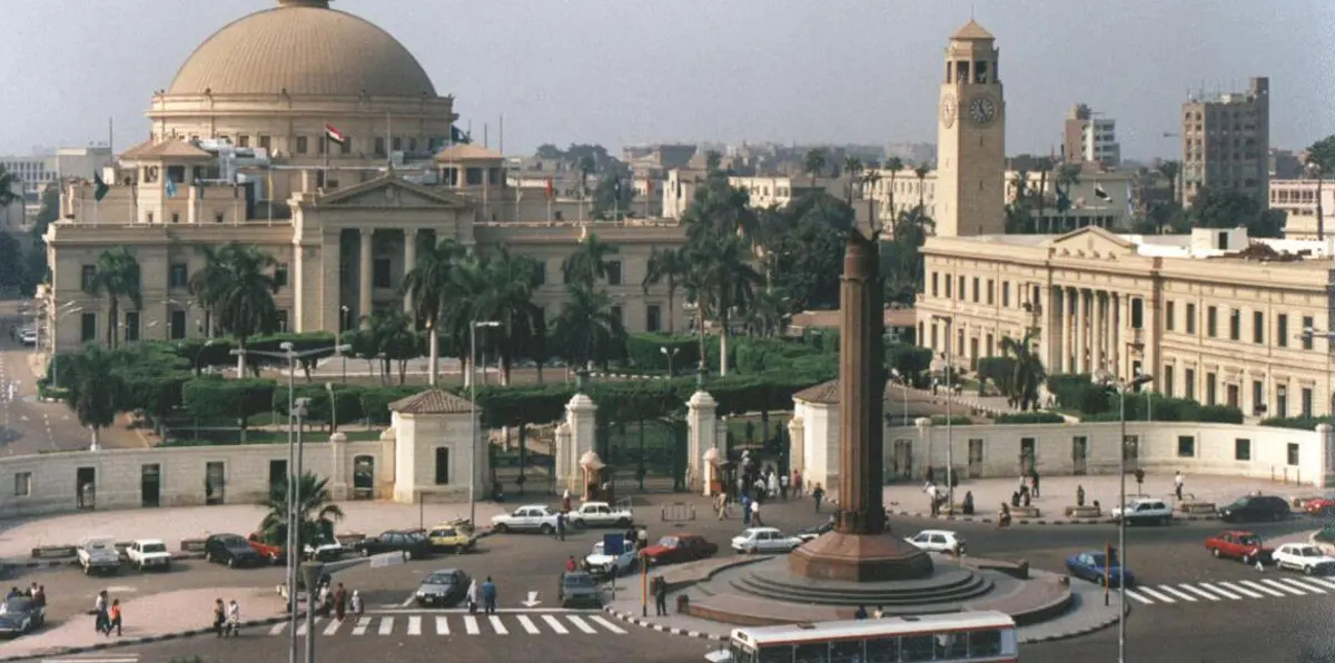 مصر تحقق في تعيين موظفين ينتمون للإخوان بمناصب جامعية بارزة