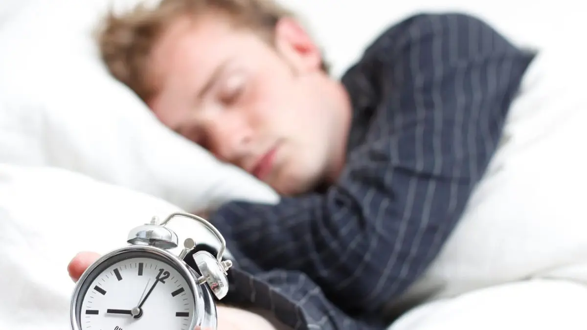 ما أعراض "كثرة النوم" وطرق العلاج؟ 