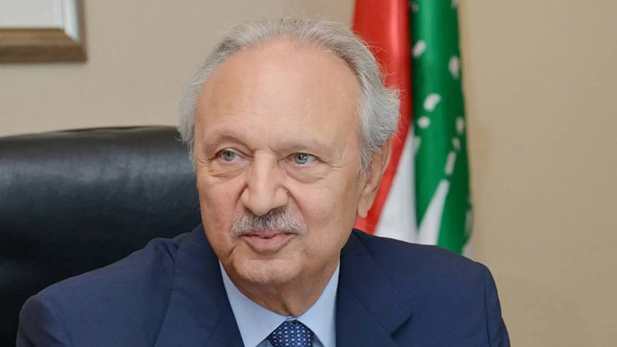 اتفاق على اختيار محمد الصفدي رئيسًا للحكومة اللبنانية.. واحتجاجات رافضة أمام منزله