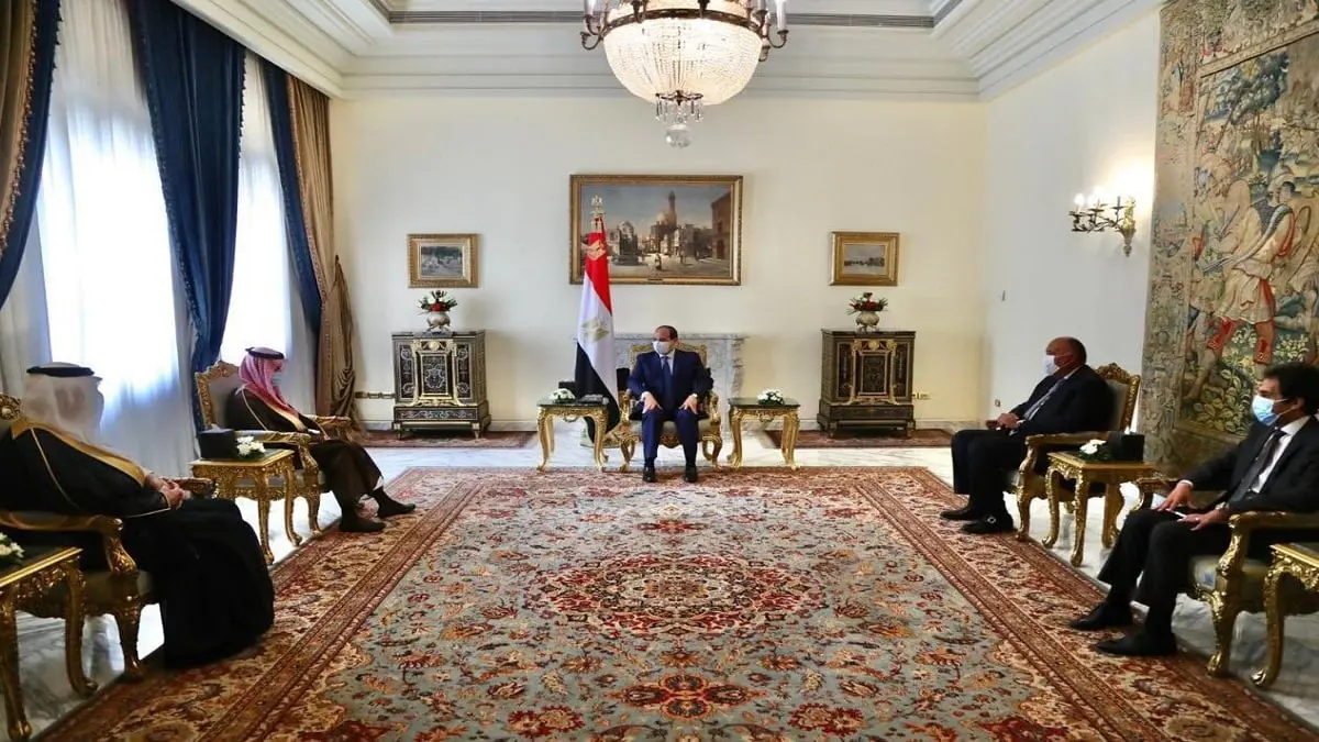السيسي ووزير الخارجية السعودي يبحثان ملفات إقليمية أبرزها ليبيا