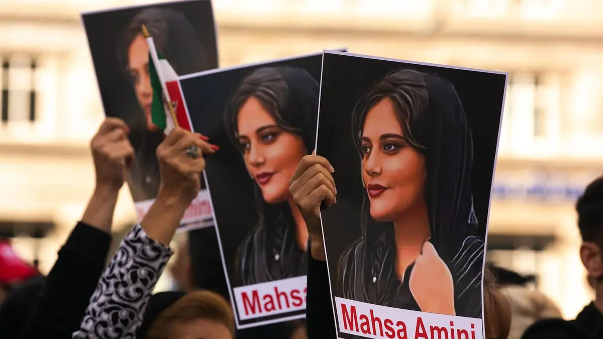 مخاوف حيال مصير صحافيتين إيرانيتين سلطتا الضوء على قضية مهسا أميني