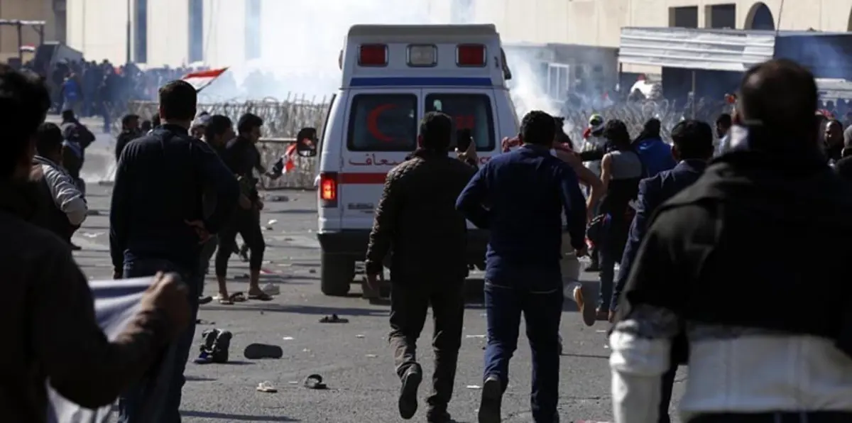 مقتل 5 وإصابة 320 متظاهر في مظاهرة ببغداد