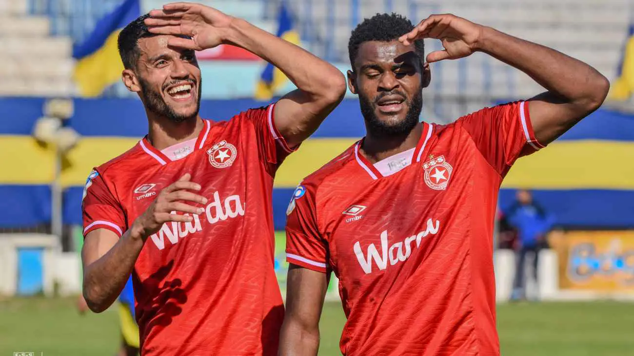 الدوري التونسي.. النجم الساحلي يهزم قفصة ويشدد الملاحقة على الترجي والمنستيري