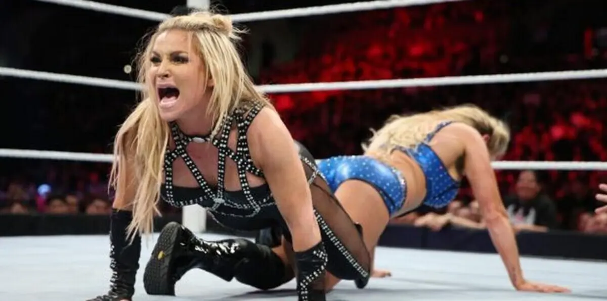 للمرة الأولى.. جميلات wwe في دبي