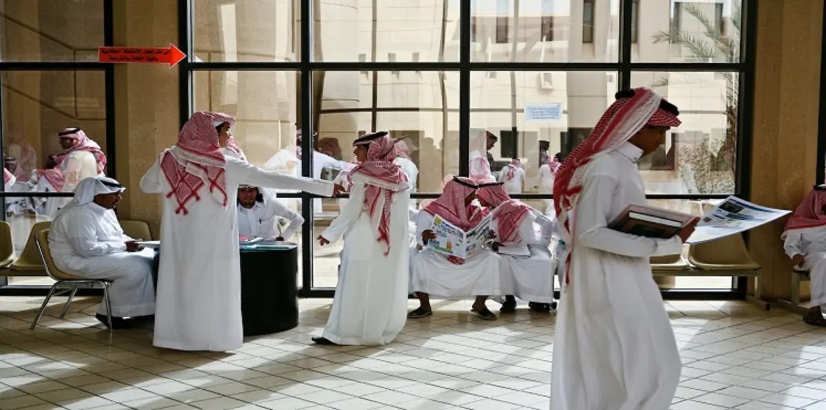 سعوديون يطالبون بالعودة لـ"نظام الجواري"