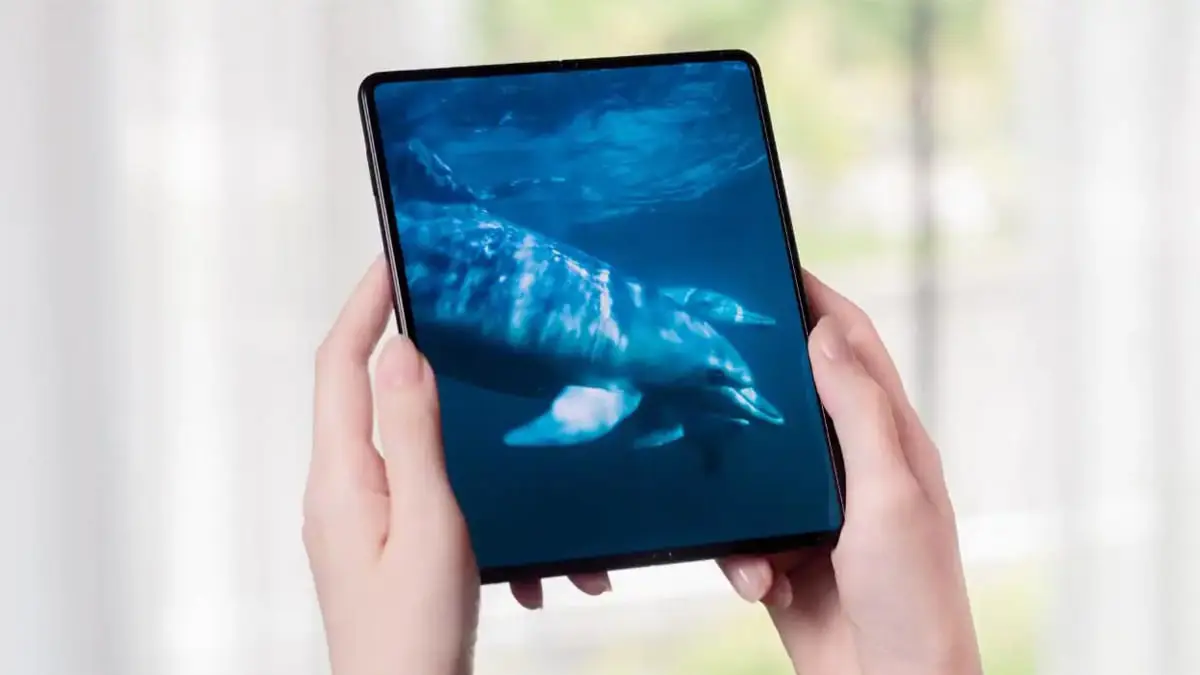 الأولى في العالم.. 3 مزايا فريدة تقدمها سامسونغ في Galaxy Z Fold3
