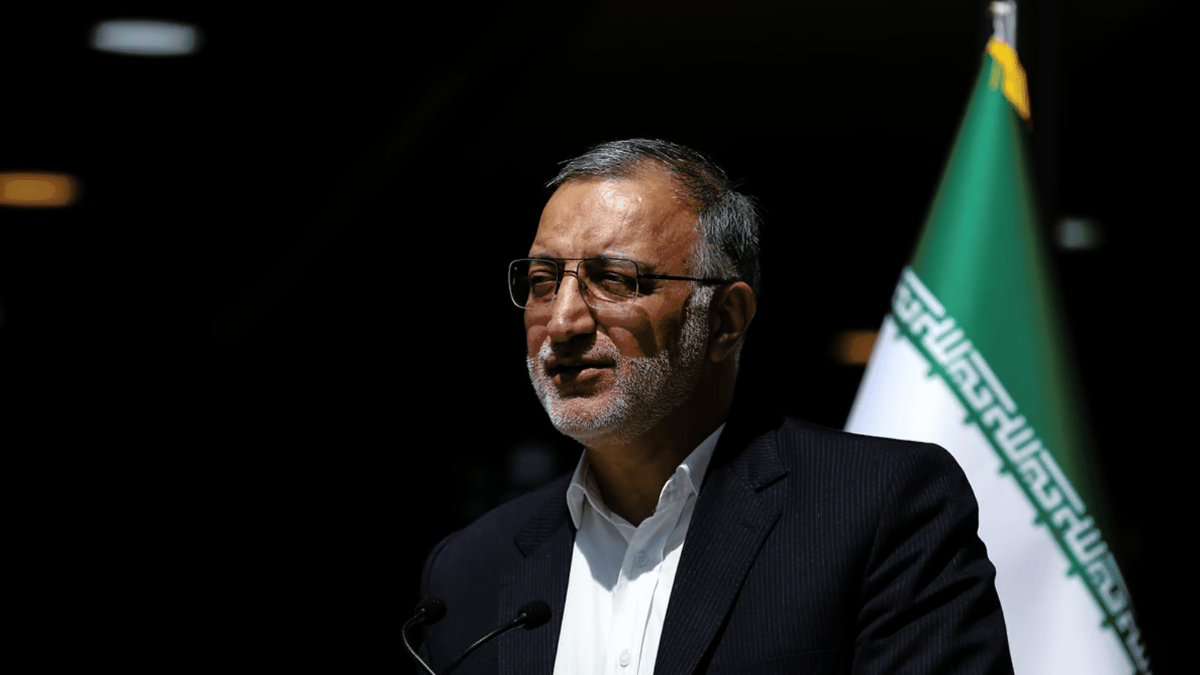 المرشح الإيراني زاكاني: قد أنسحب إذا شعر التيار الأصولي بالخطر