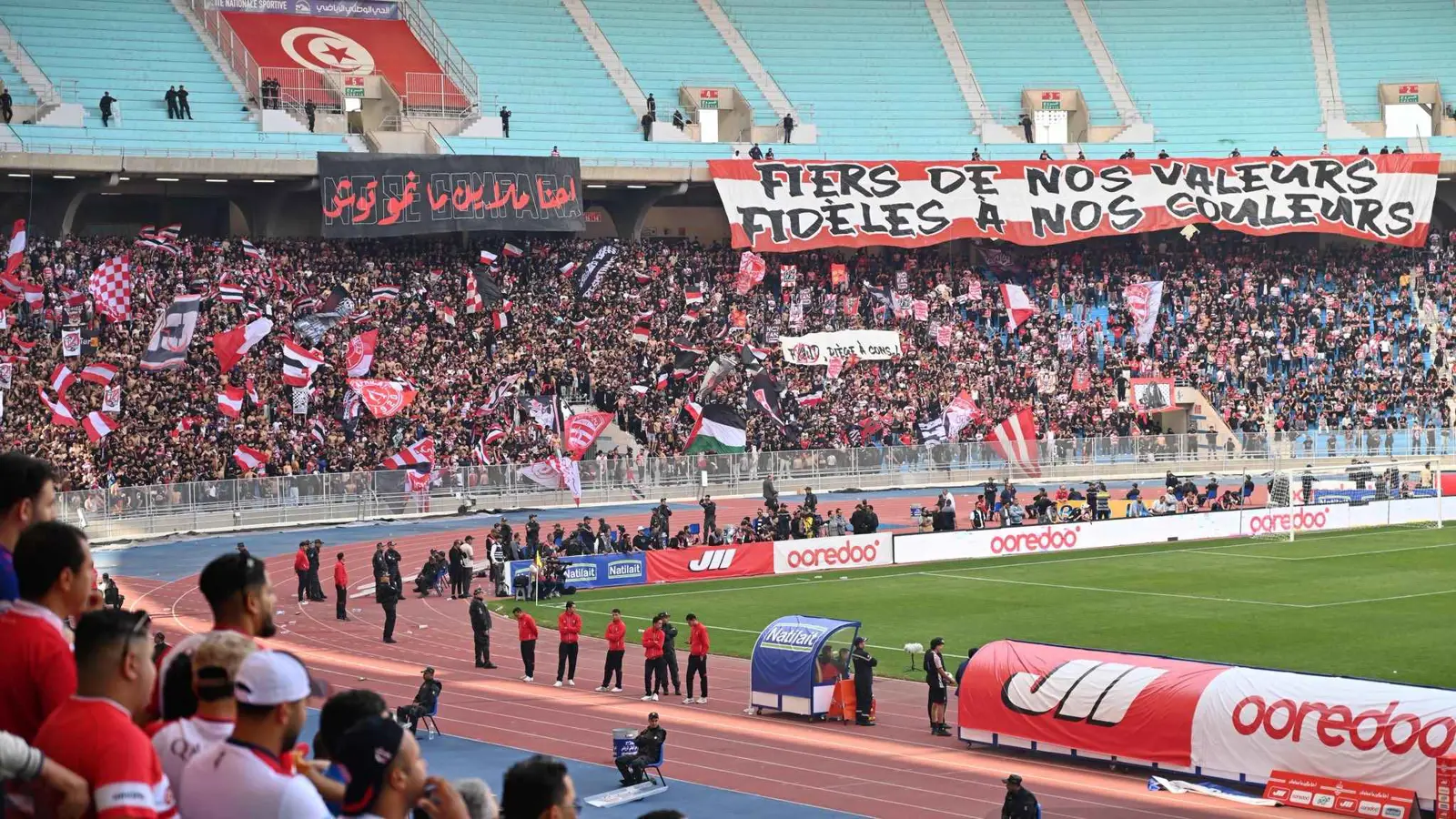بعد "هروب" المرشح الأول.. شامبيرز يدعم قائمة جديدة للمنافسة على رئاسة الإفريقي