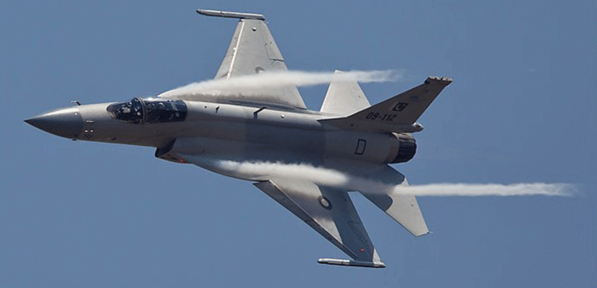صفقة عسكرية بين مصر وباكستان لشراء (طائراتJF-17)