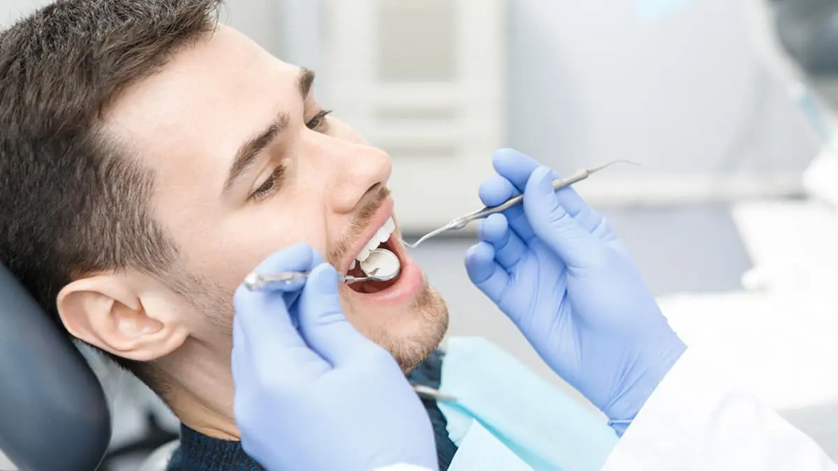 6 ملايين من سكان مدريد لا يستطيعون تحديد موعد مع طبيب الأسنان