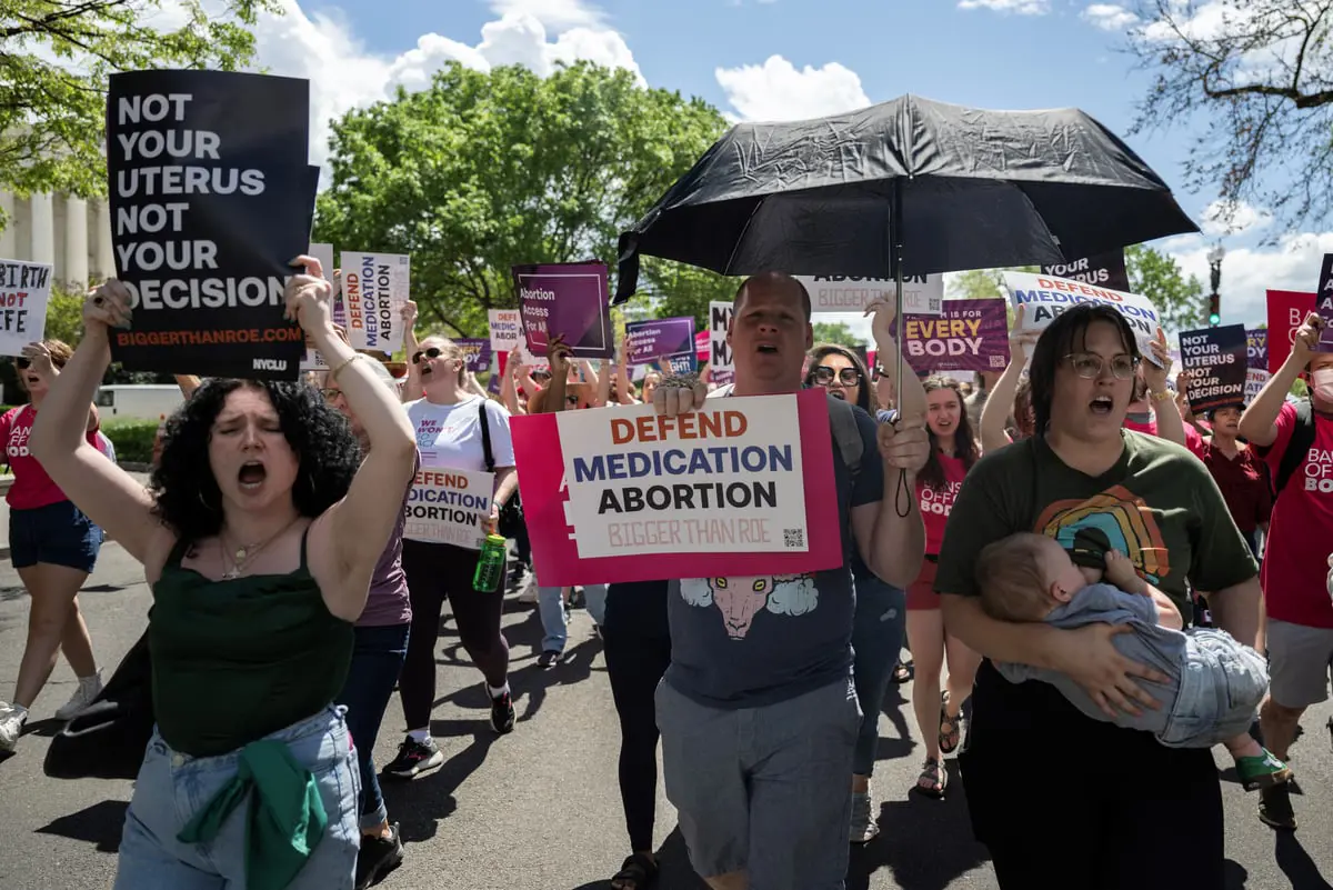 إلغاء قيود منعت حصول النساء في أمريكا على حبوب الإجهاض