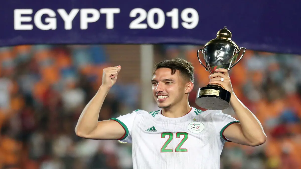 لاعبو المنتخب الجزائري يحتكرون جوائز "الأفضل" في أمم أفريقيا والهداف نيجيري