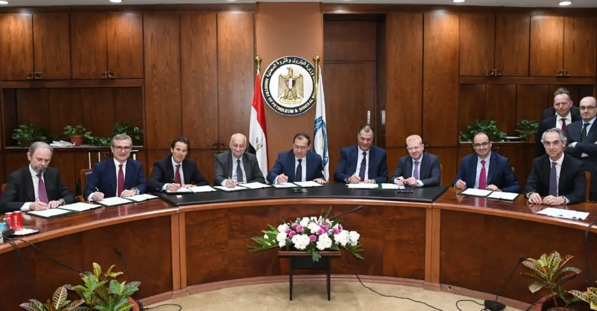 إيني وناتورجي تبرمان اتفاقا لاستئناف عمل مصنع دمياط بمصر بحلول يونيو