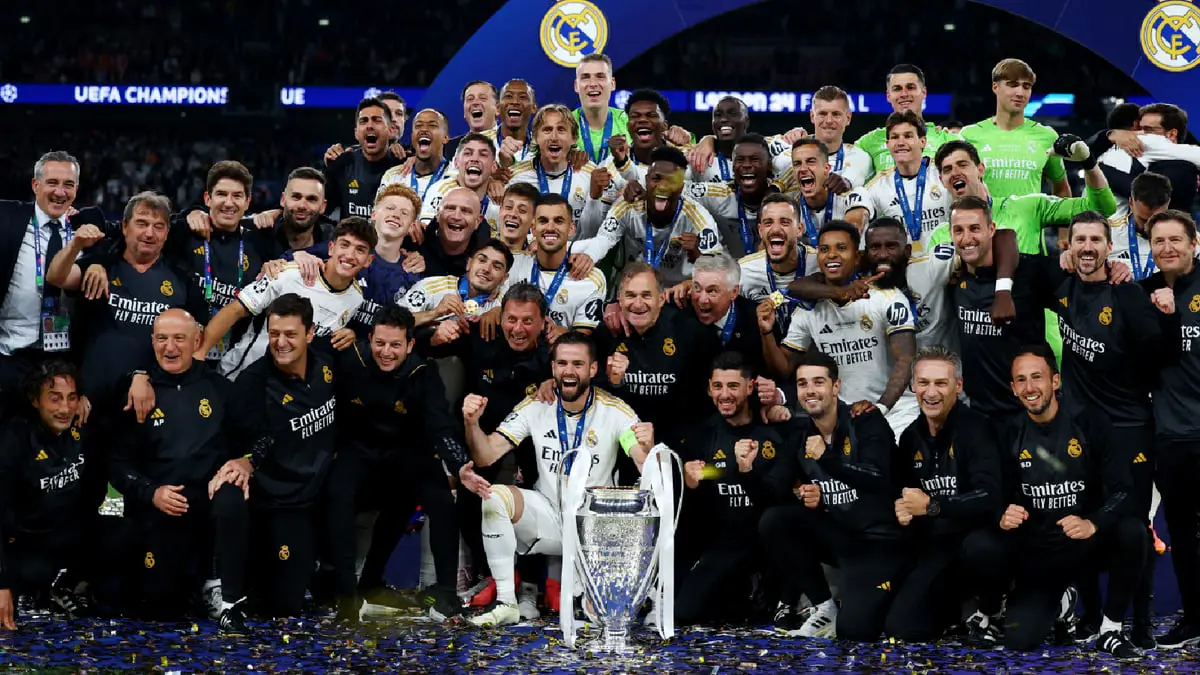 ريال مدريد يتوج بلقب دوري أبطال أوروبا (فيديو)