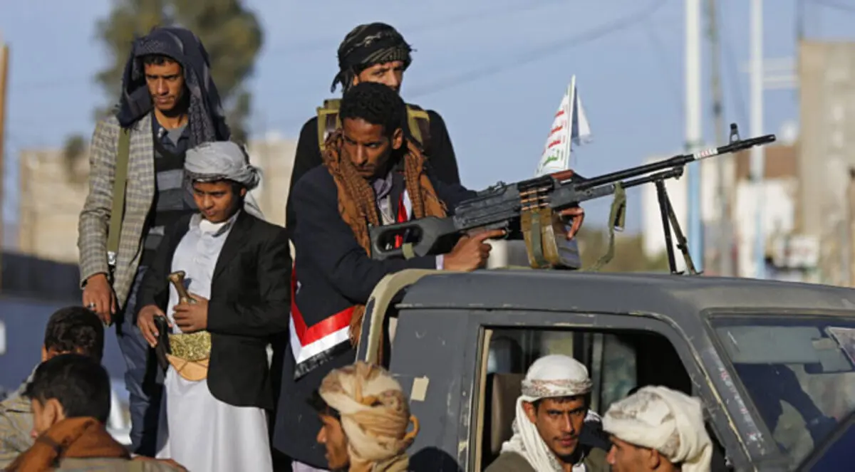 الحوثيون يعلنون سيطرتهم على حي التواهي بعدن