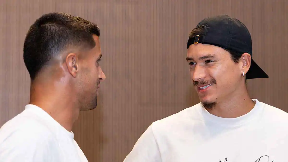 الجماهير ستناديه به.. أول لقب يطلقه نادي الهلال على داروين نونيز