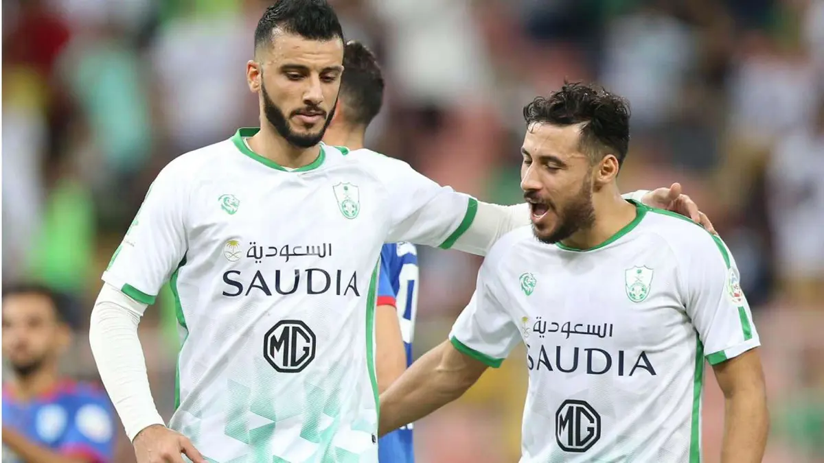 عمر السومة: أرغب بالاعتزال داخل هذا النادي.. وذلك رأيي في تقليص أجانب الدوري السعودي (فيديو)
