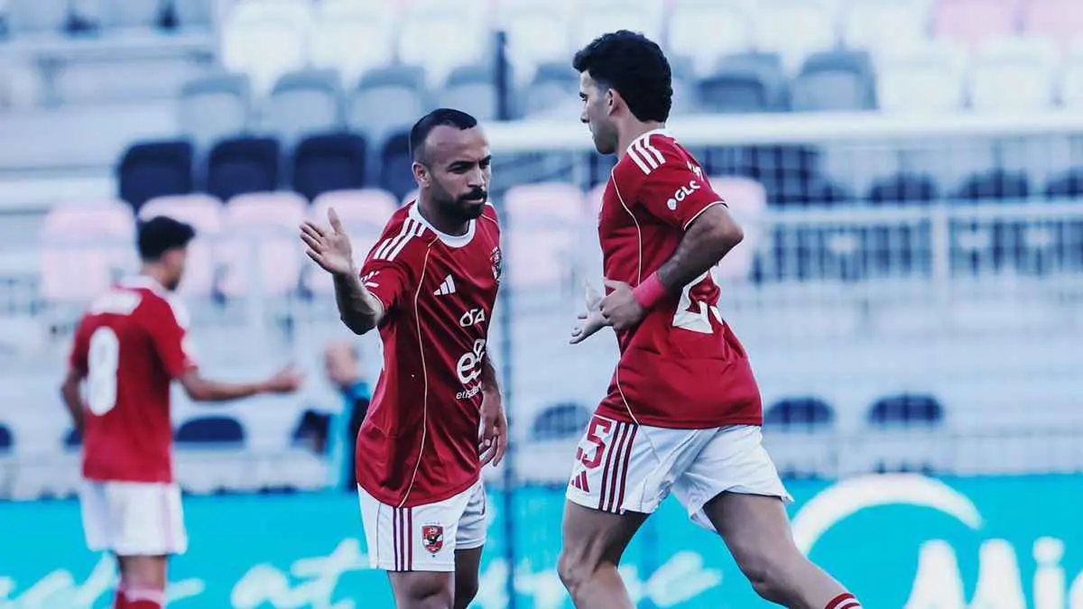 زيزو وأفشة في مباراة الأهلي وباتشوكا