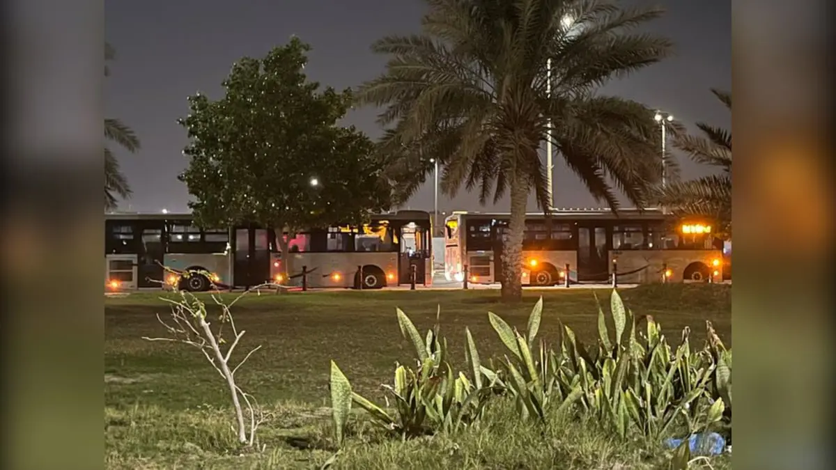 حافلات نقل عام عصرية تجوب مدنا سعودية لأول مرة 