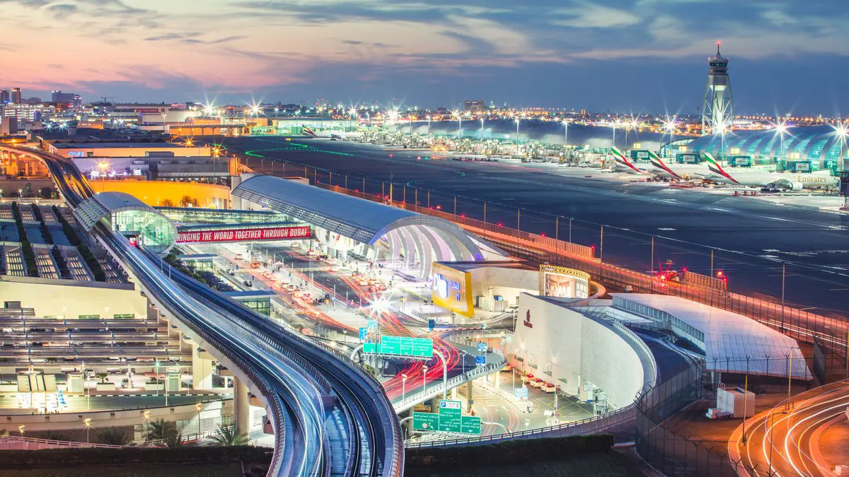 مطار دبي يتجاوز مستويات ما قبل جائحة كورونا في 2019
