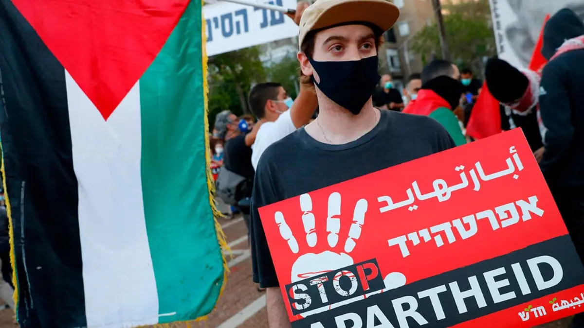 آلاف الإسرائيليين والعرب يتظاهرون في تل أبيب ضد ضم أراض فلسطينية (صور)