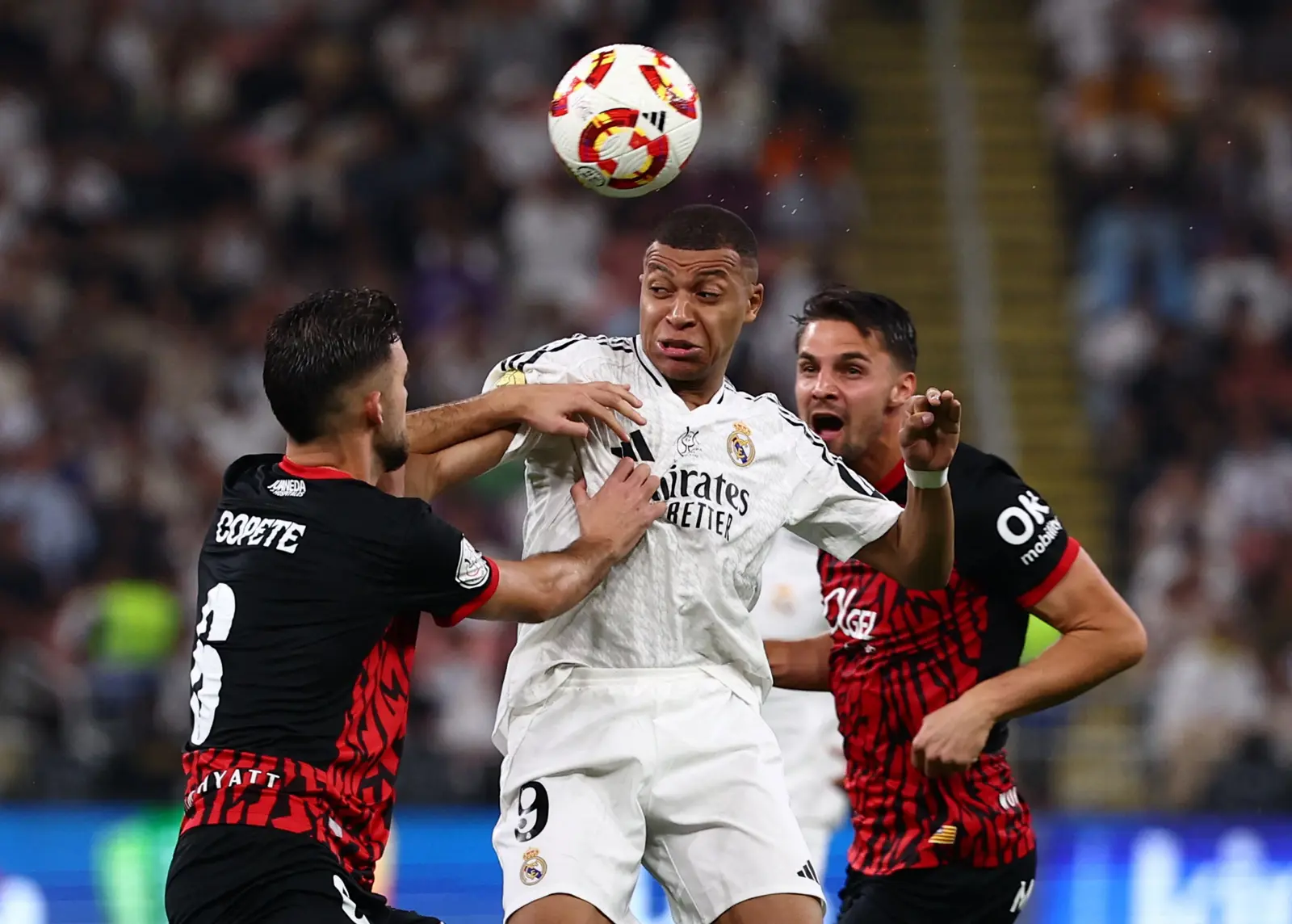 مبابي في إحدى محاولات ريال مدريد
