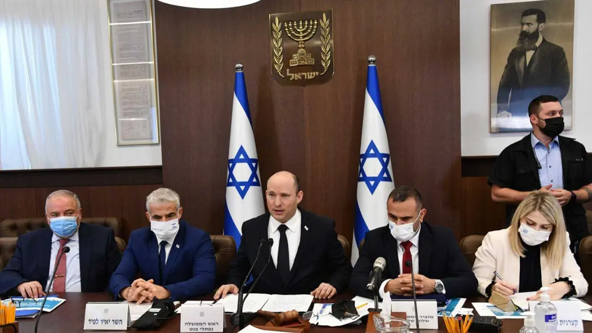 إصابة وزراء في الحكومة الإسرائيلية بـ"كورونا" وتأجيل اجتماع هام لـ"الكابينت"