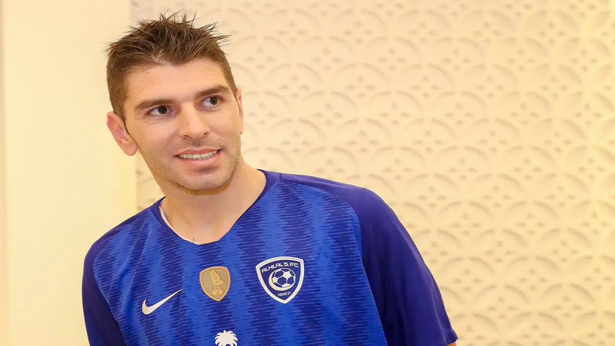 من هو "الصياد" جوناثان سوريانو مهاجم نادي الهلال السعودي الجديد؟ ‎ (إنفوغراف)