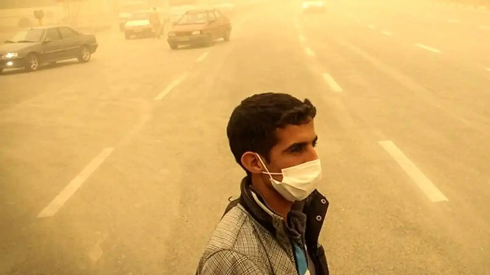 آثار التلوث في إيران