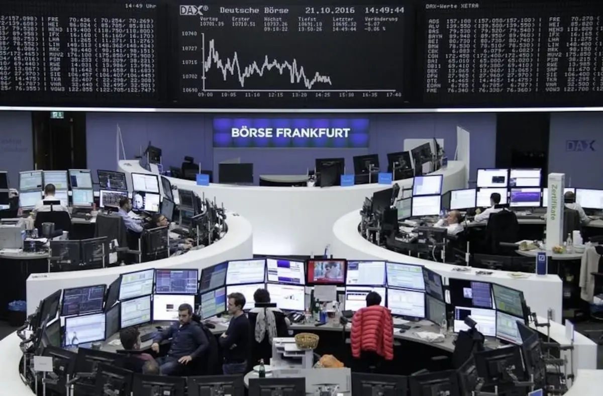 ارتفاع الأسهم الأوروبية بدفعة من قطاعي البنوك والتكنولوجيا