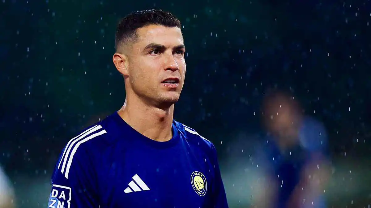 كريستيانو رونالدو ليس الأول.. أغنى 10 لاعبين في العالم