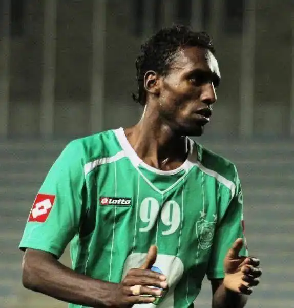 سليمان العبيد نجم منتخب فلسطين الراحل