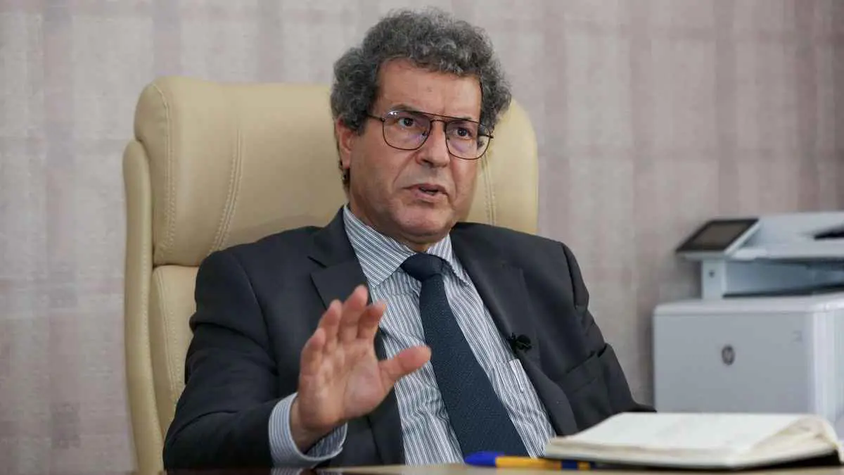 بعد تجاهل الدبيبة.. وزير النفط الليبي يعلن توقفه عن العمل (فيديو)