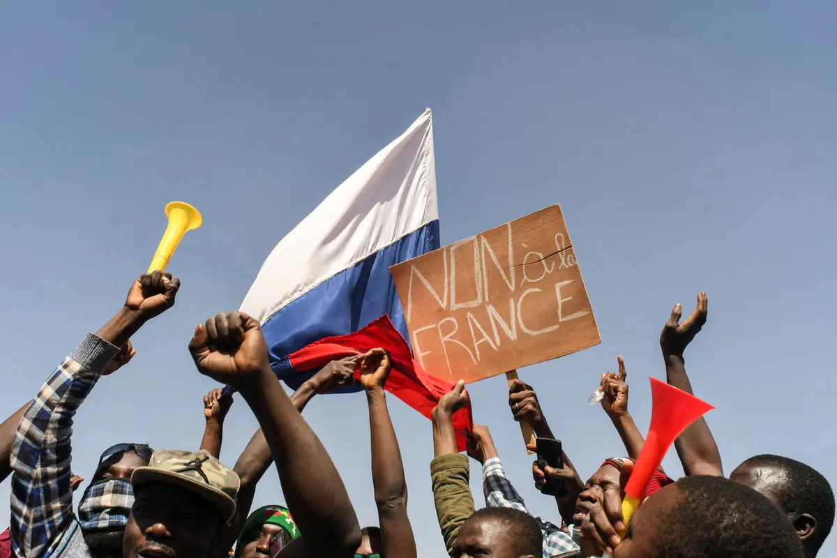 محللون: "زلزال" الانتخابات الأوروبية سيغير مجرى العلاقات الفرنسية الأفريقية