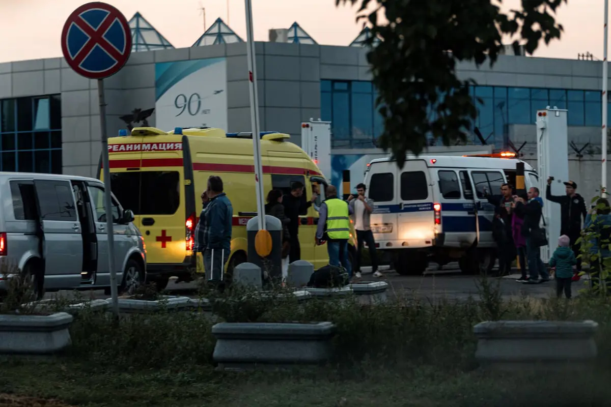 إخلاء مطار في روسيا بعد اتصال يفيد بوجود قنبلة