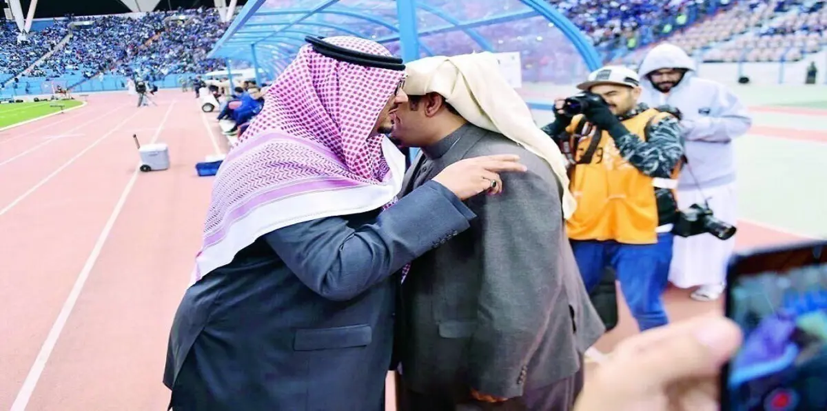 بعد إغلاق قضية عوض خميس وديًّا.. من انتصر نادي الهلال أم النصر؟ ‎