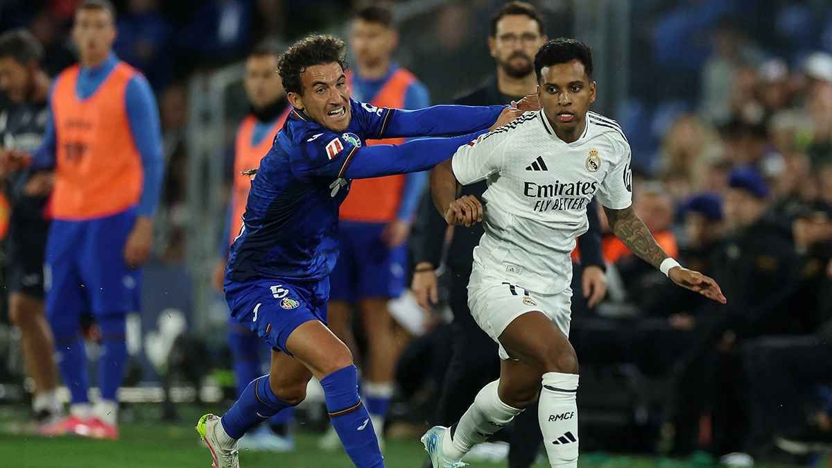 الكوارث تتواصل.. فضيحة تحكيمية في مباراة ريال مدريد وخيتافي (فيديو) | إرم  نيوز