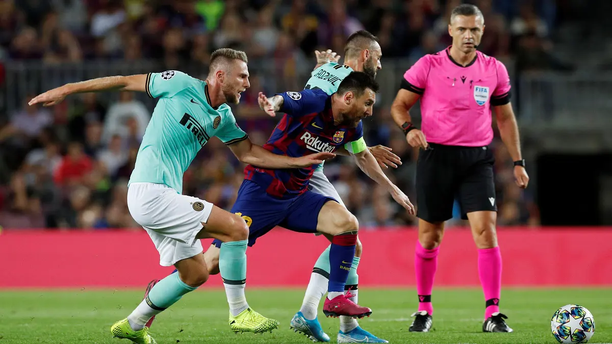 مباراة برشلونة وإنتر ميلان.. ميسي وسواريز ومارتينيز يخطفون الأضواء في موقعة كامب نو