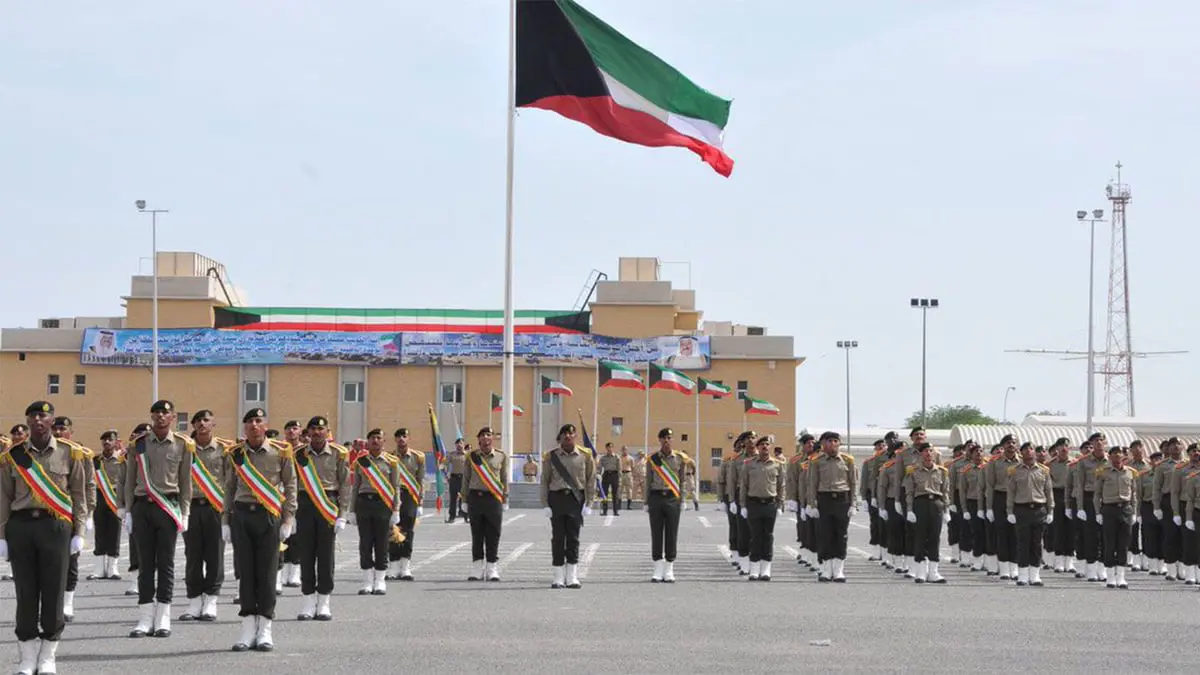 الكويت تفتح الباب أمام النساء للالتحاق بالسلك العسكري