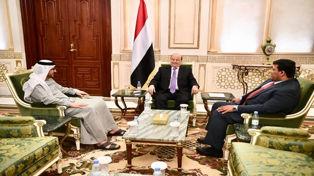 هادي يشيد بدور الإمارات و"تضحياتها" في اليمن
