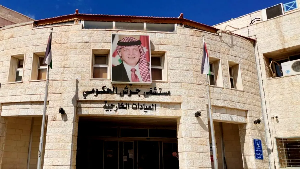 120 حالة تسمم في محافظة جرش بالأردن وإغلاق مطعم للاشتباه