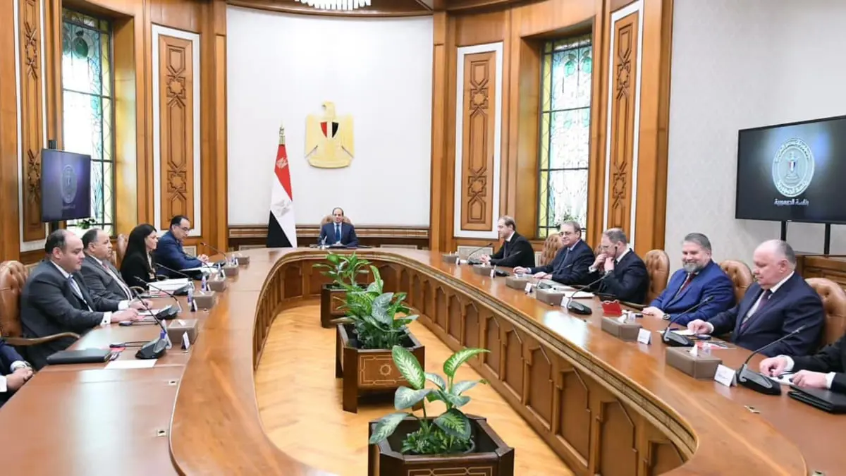 الرئيس المصري يبحث مع وفد روسي العلاقات الثنائية في مختلف المجالات