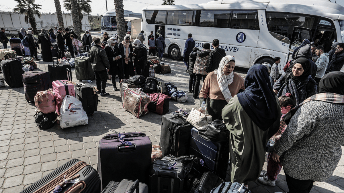 مصدر لـ "إرم نيوز": 44 عراقيًّا عالقون في غزة