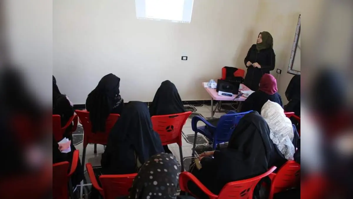 إدلب.. "تحرير الشام" تحرم الفتيات المتزوجات من التعليم