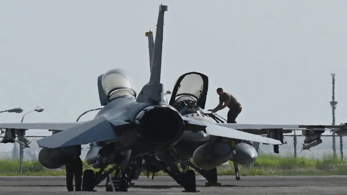 الدنمارك ستدرب طيارين أوكرانيين على طائرات أف-16 بعد موافقة أمريكا