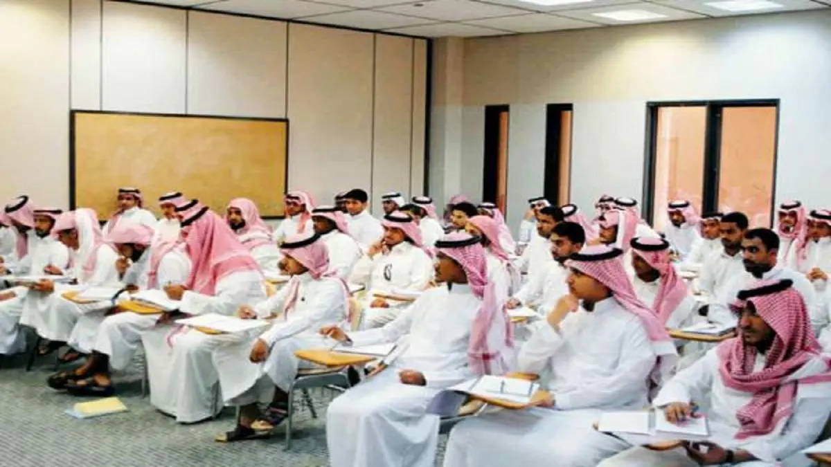 دعوات واسعة في السعودية لإلغاء اختبارات نهاية العام لطلبة الجامعات