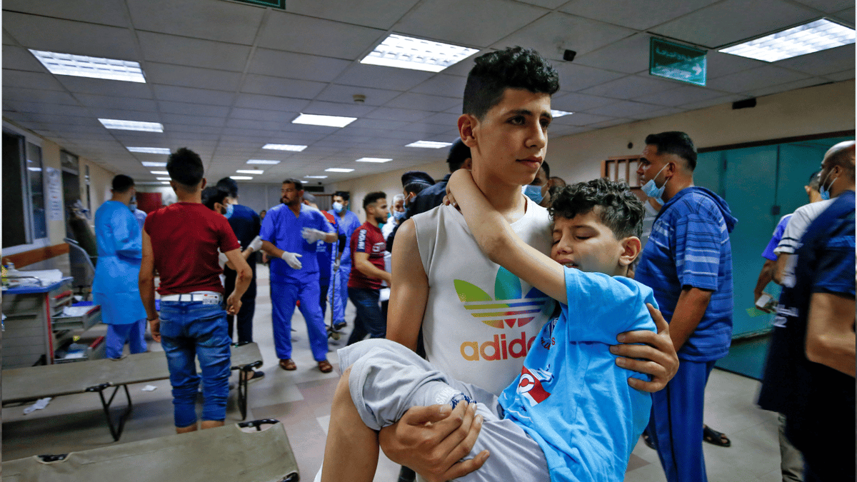 الهلال الأحمر لـ"إرم نيوز": إسرائيل لا تستجيب لجهود إجلاء مرضى من غزة