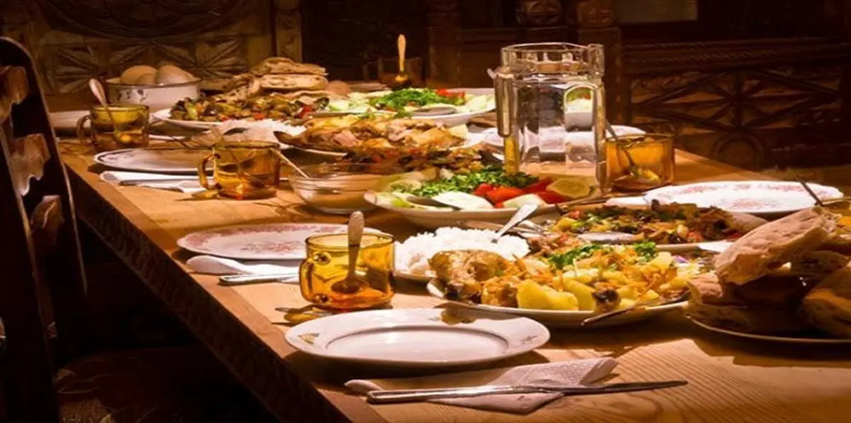 رمضان في تونس.. "شهوات" واستدانة وتعبّد أيضًا