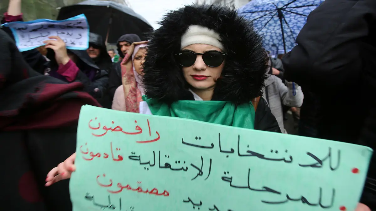 رغم مقاطعة المحتجين.. كيف بدت حملة انتخابات الرئاسة في الجزائر؟(صور)
